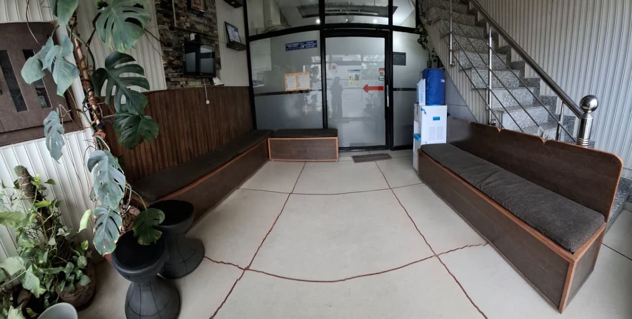 Welcoming and comfortable clinic waiting lounge